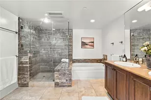 1420 S Bundy Dr, Los Angeles, CA 90025 - Photo 12