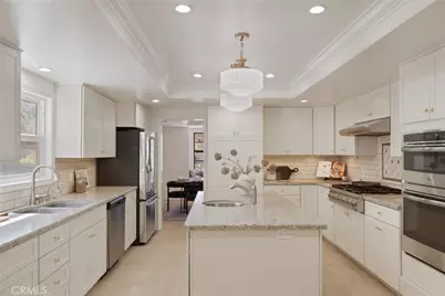 583 36th Street, Manhattan Beach, CA 90266 - Photo 8