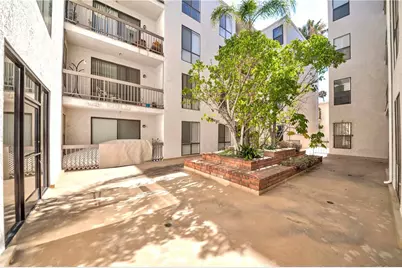 533 S St Andrews Place #408, Los Angeles, CA 90020 - Photo 38