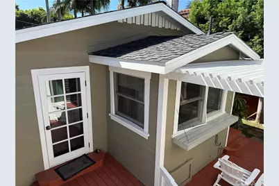 919 Emerald Street, Redondo Beach, CA 90277 - Photo 24