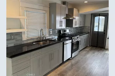 919 Emerald Street, Redondo Beach, CA 90277 - Photo 10