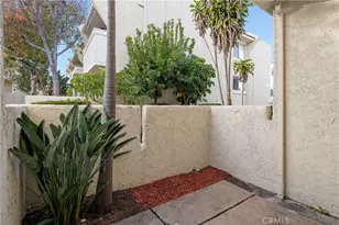 255 Valley, Hermosa Beach, CA 90254 - Photo 6