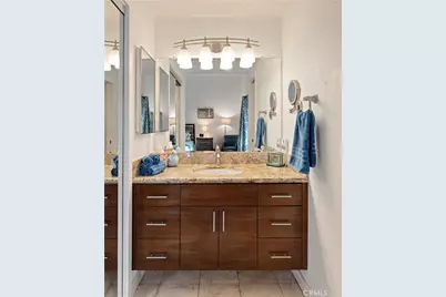 255 Valley, Hermosa Beach, CA 90254 - Photo 24