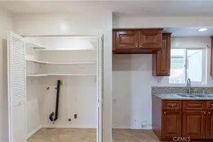 16827 S Raymond Ave, Gardena, CA 90247 - Photo 18