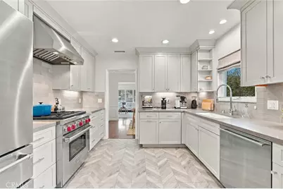 6321 W 79th Street, Los Angeles, CA 90045 - Photo 12