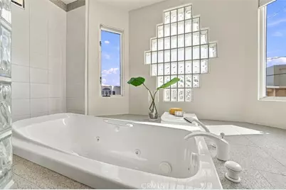 17 16th Street, Hermosa Beach, CA 90254 - Photo 24