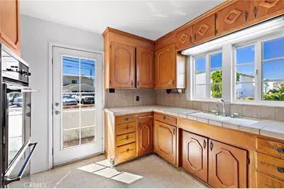 1801 Ripley Avenue, Redondo Beach, CA 90278 - Photo 4