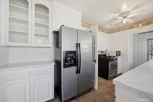1135 S Fir Ave, Inglewood, CA 90301 - Photo 10