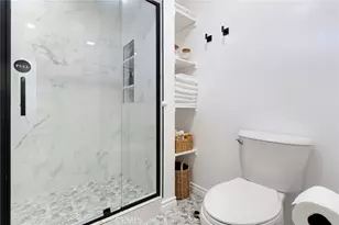 211 N Western Ave, San Pedro, CA 90732 - Photo 40