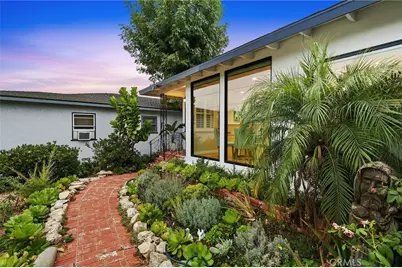 211 N Western Avenue, San Pedro, CA 90732 - Photo 2