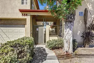 426 W 12th St, San Pedro, CA 90731 - Photo 2