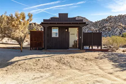 7030 Mile Square Rd, Joshua Tree, CA 92252 - Photo 2