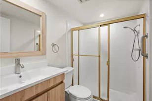 22544 Jeffrey Mark Ct, Chatsworth, CA 91311 - Photo 18