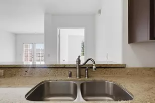 1522 S Saltair Ave, Los Angeles, CA 90025 - Photo 22