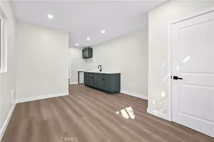 259 W 42nd St, Los Angeles, CA 90037 - Photo 46