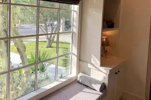 2932 Edgehill, Los Angeles, CA 90018 - Photo 4
