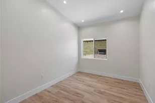 1884 261st St, Lomita, CA 90717 - Photo 18