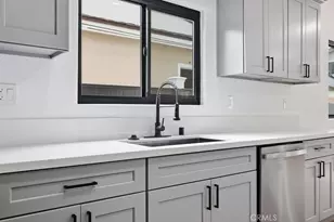 15013 Kingsdale Ave, Lawndale, CA 90260 - Photo 20