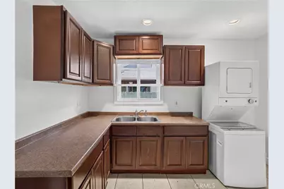 12 E 53rd, Long Beach, CA 90805 - Photo 4