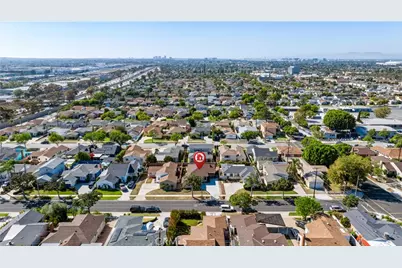 11619 Tarron Avenue, Hawthorne, CA 90250 - Photo 40