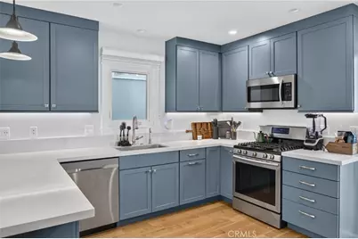 121 28th Street, Manhattan Beach, CA 90266 - Photo 20