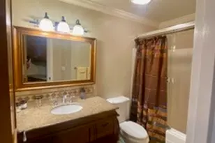 640 The Village, Redondo Beach, CA 90277 - Photo 8