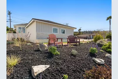 99 Calle Mayor, Redondo Beach, CA 90277 - Photo 2