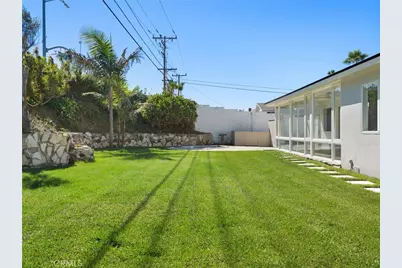 99 Calle Mayor, Redondo Beach, CA 90277 - Photo 44