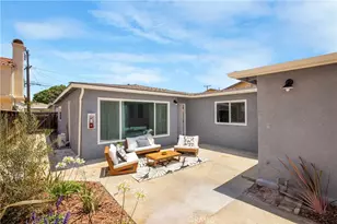 18508 Kingsdale Ave, Redondo Beach, CA 90278 - Photo 1