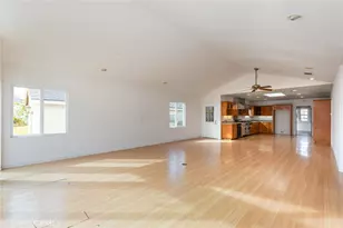 1050 Avenue D, Redondo Beach, CA 90277 - Photo 18