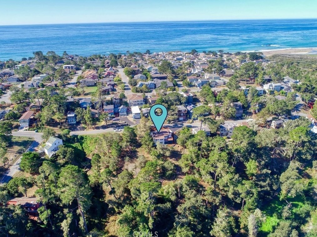 5230 Plymouth St, Cambria, CA 93428