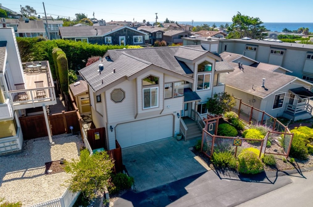 348 Wedgewood St, Cambria, CA 93428-4453