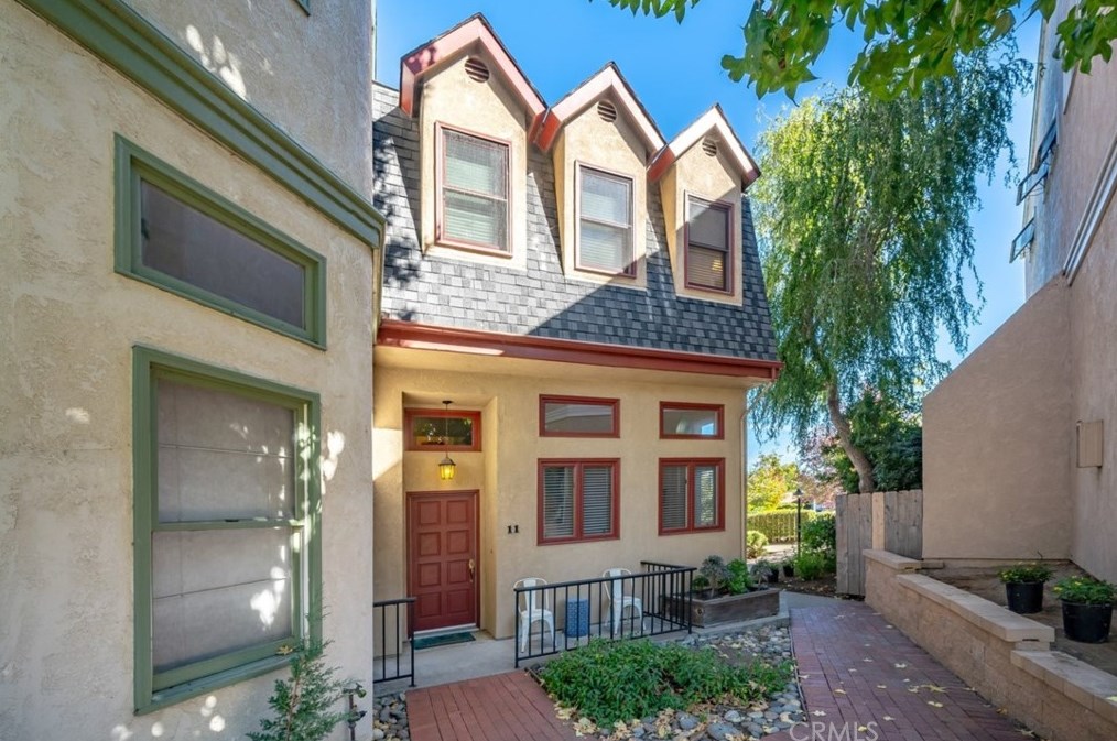 1106 Oceanaire Dr #11, San Luis Obispo, CA 93405