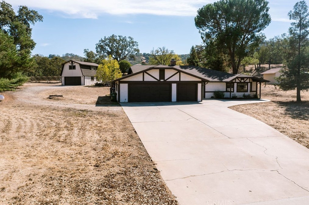 8193 San Dimas Rd, Atascadero, CA 93422-4848