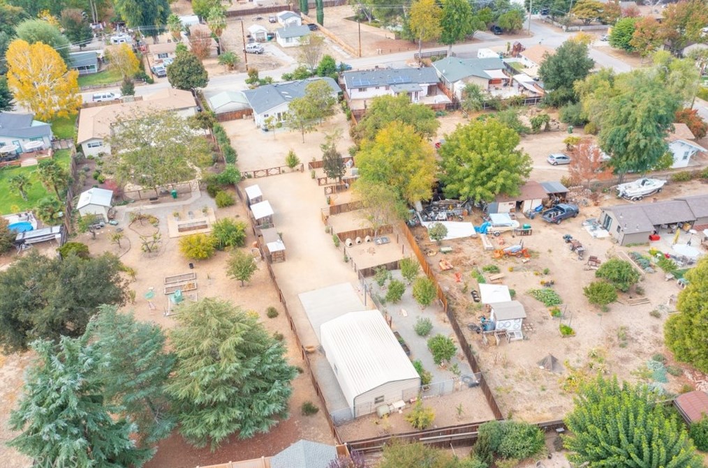 4565 Hidalgo Ave, Atascadero CA  93422-3550 exterior
