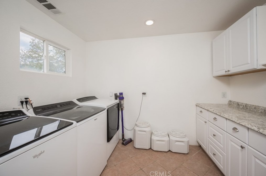 4565 Hidalgo Ave, Atascadero CA  93422-3550 exterior