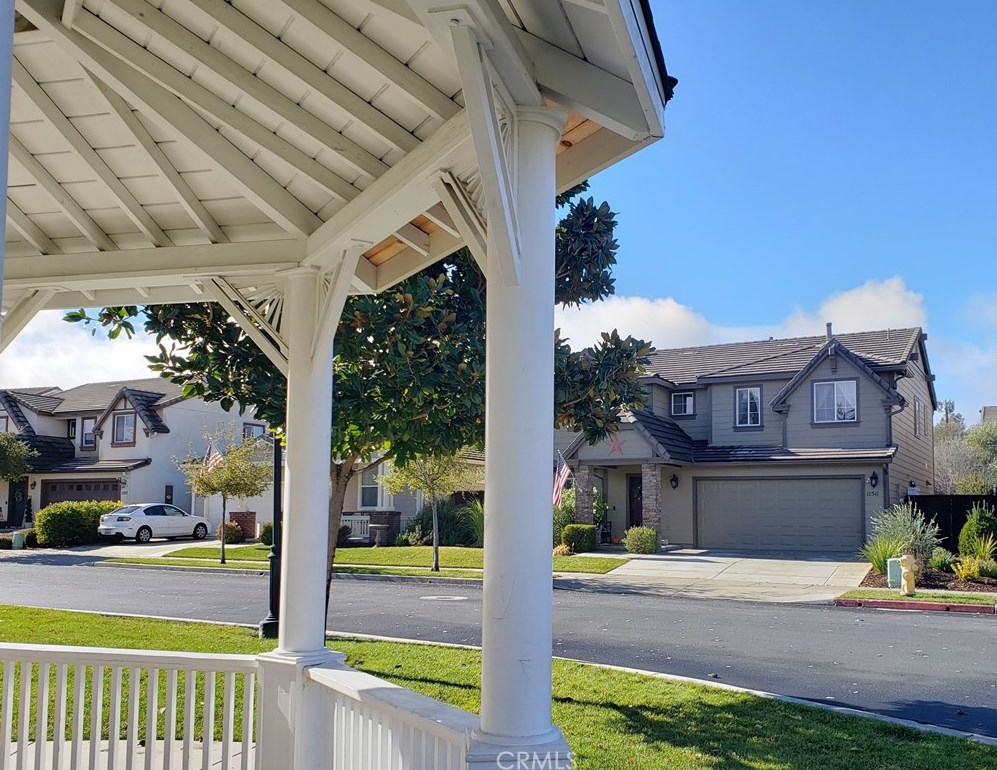 11511 Pinzon Ct, Atascadero, CA 93422-6047
