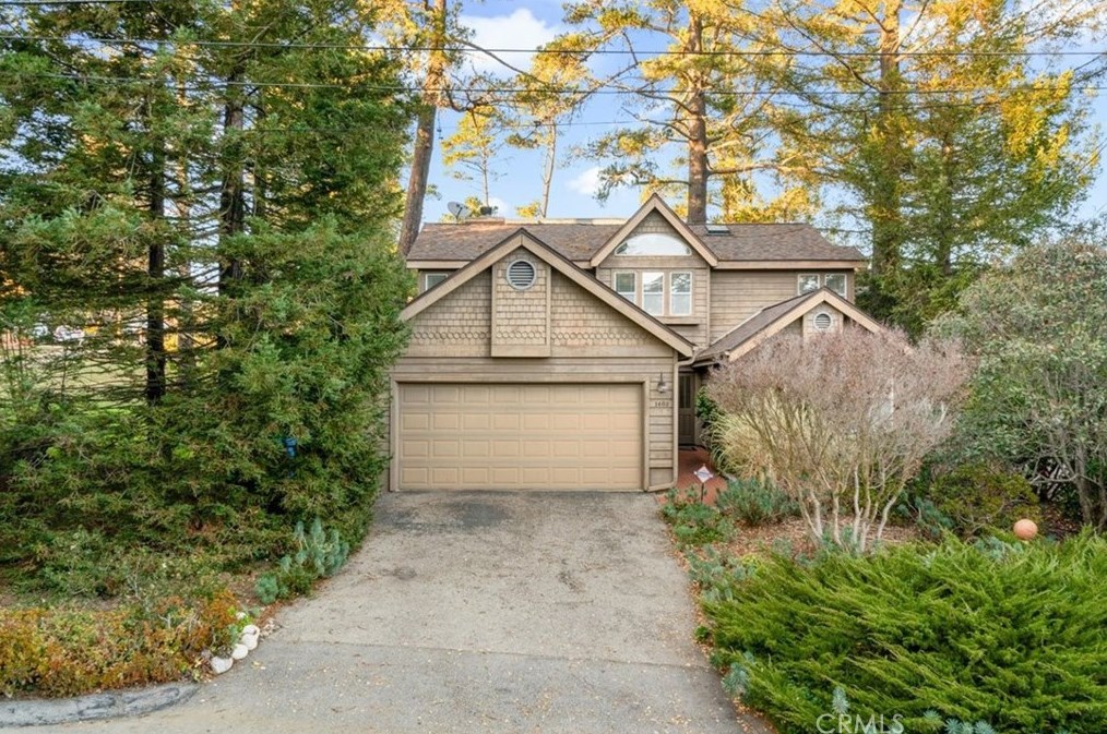1402 Bradford Rd, Cambria, CA 93428-5904