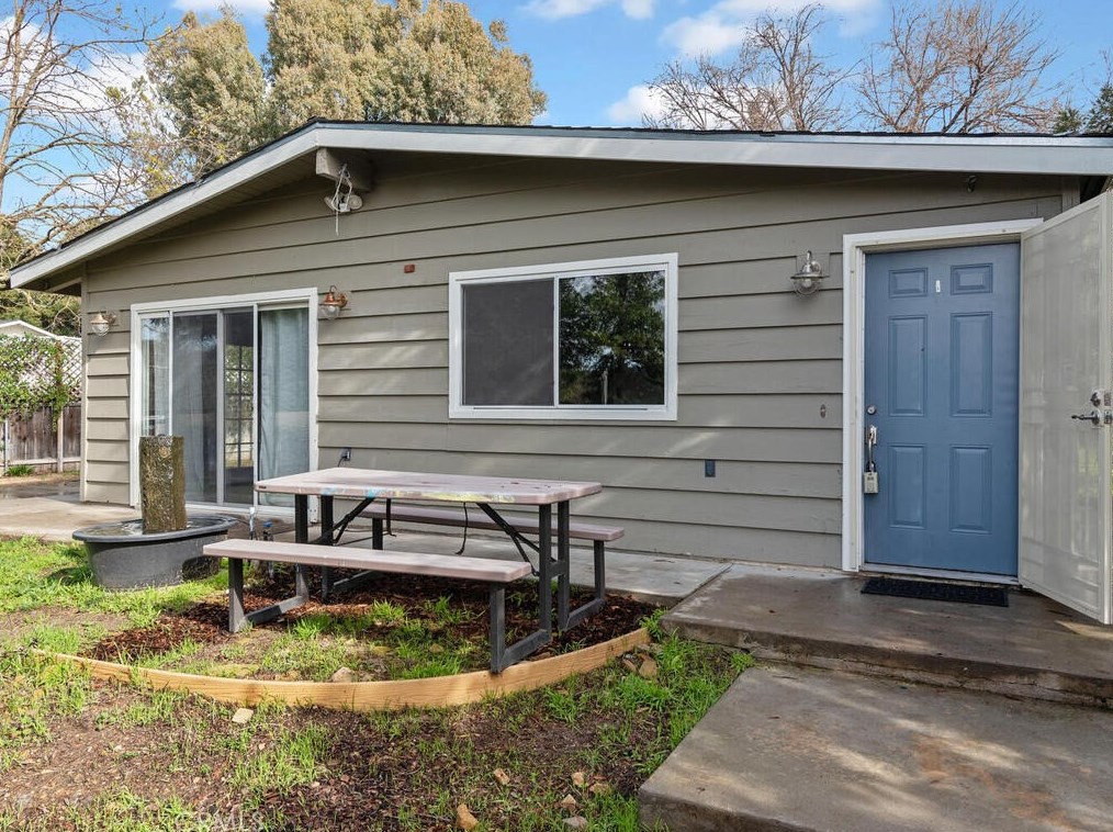 4095 Dolores Ave, Atascadero, CA 93422-2801