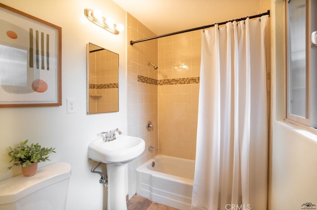 1382 Taft St, San Luis Obispo, CA 93405