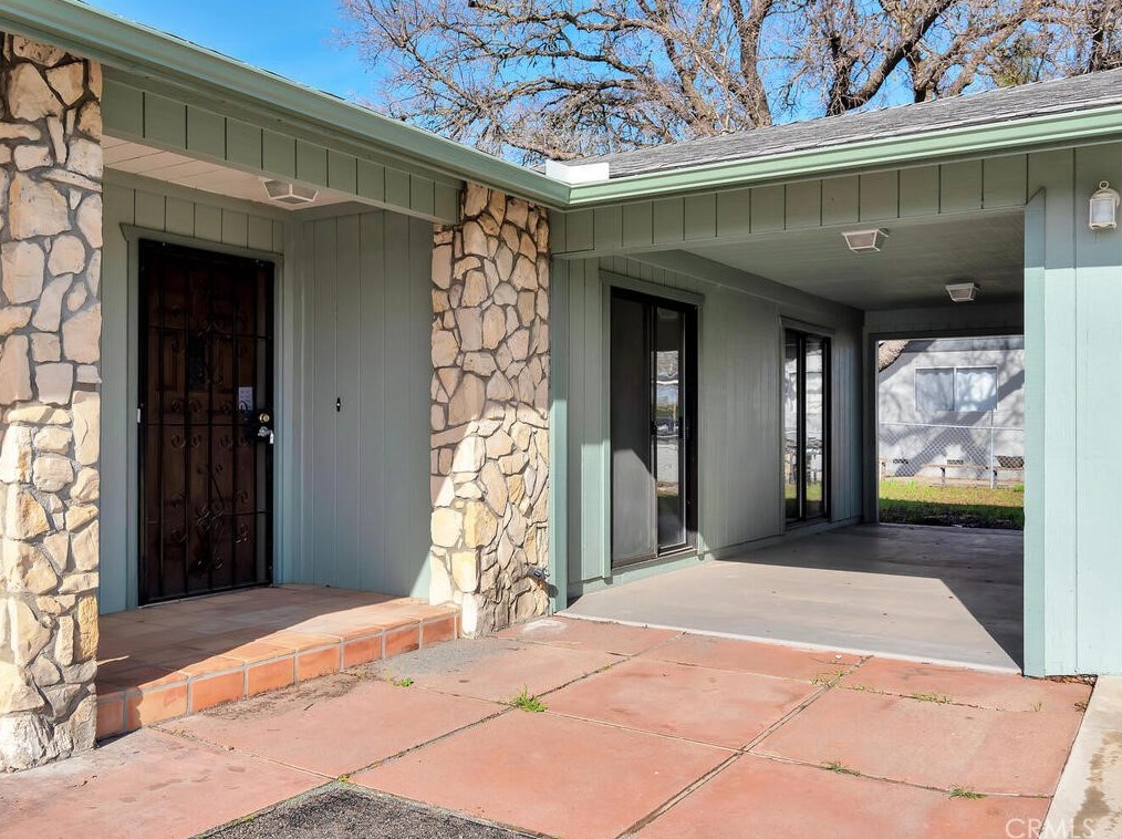 6775 Monterey Rd, Lake Nacimiento, CA 93446