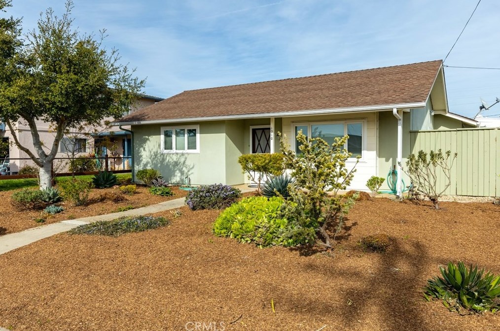 1210 Hillcrest Dr, Morro Bay, CA 93442