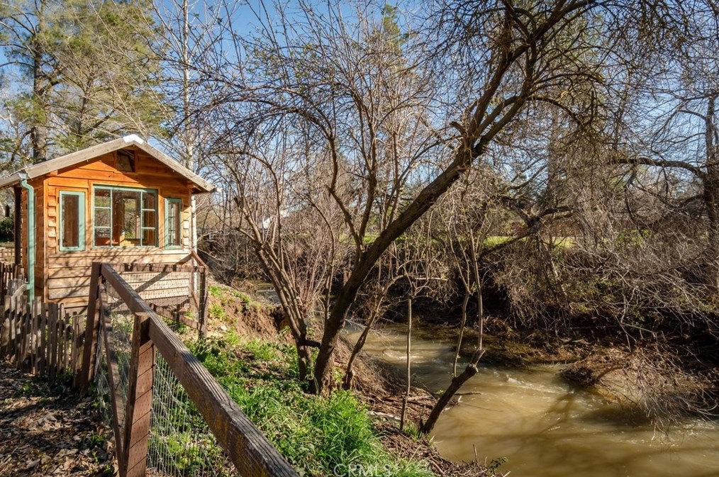 16850 Walnut Ave, Atascadero CA  93422-6622 exterior