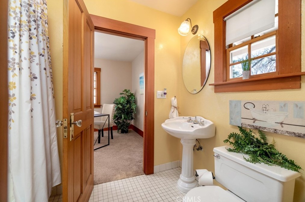 16850 Walnut Ave, Atascadero CA  93422-6622 exterior