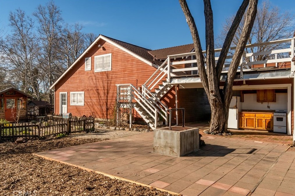 16850 Walnut Ave, Atascadero CA  93422-6622 exterior