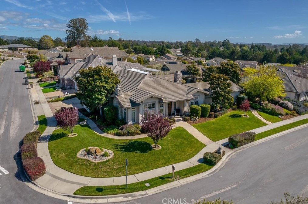 815 Noddy Ct, Pismo Beach, CA 93420