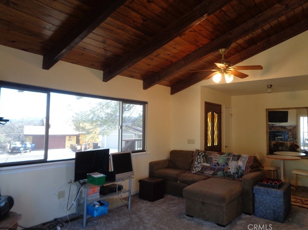 8387 Stub End Cir, Lake Nacimiento, CA 93426