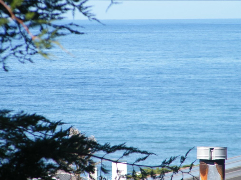 2155 Oxford Ave, Cambria, CA 93428-4539