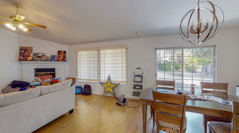 203 Nighthawk Dr, Lake Nacimiento, CA 93446