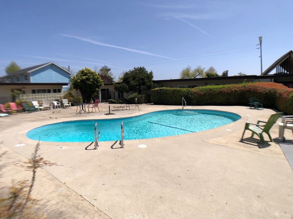 1182 Oceanaire Dr, San Luis Obispo, CA 93405